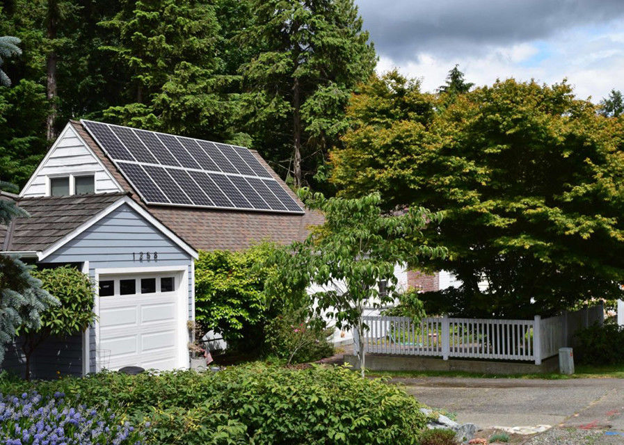 Sunpok 5kw 15kw 20kw hibrit güneş sistemi kiti Farklı bölgeler için özelleştirilmiş güneş sistemi
