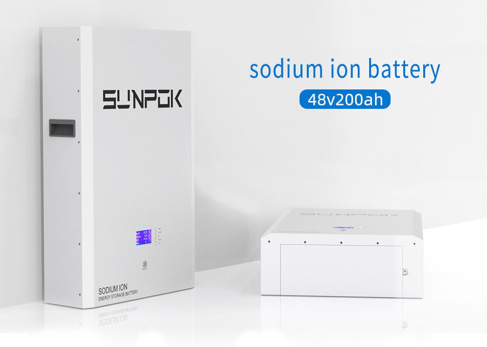 5-30 KWh çıkış gücü aralığı Sodyum İyon Pil 1C Serbestleme Hızı 98% Şarj Serbestleme Verimliliği