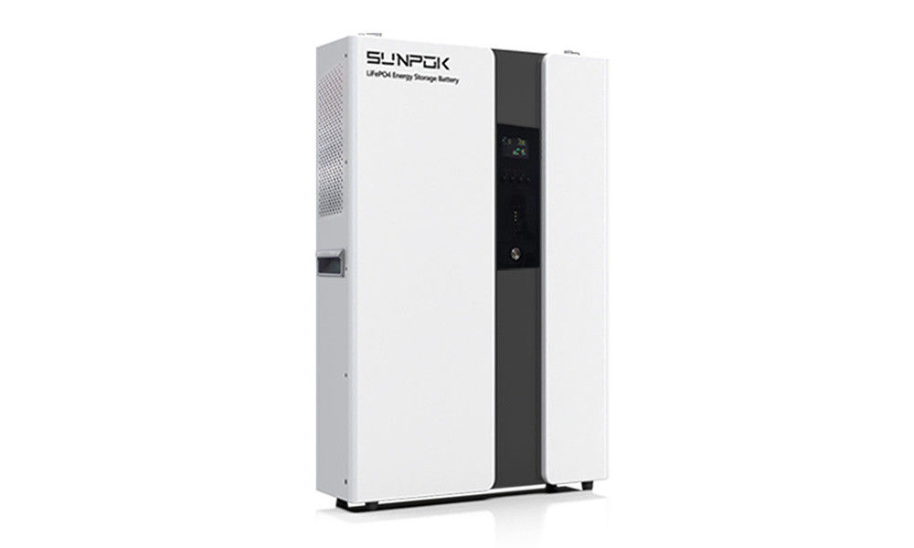 Şebeke dışı Güneş Ev Sistemi 5 - 10 KWh çıkış gücü aralığı ve 5 kW gücü ile All-In-One ESS